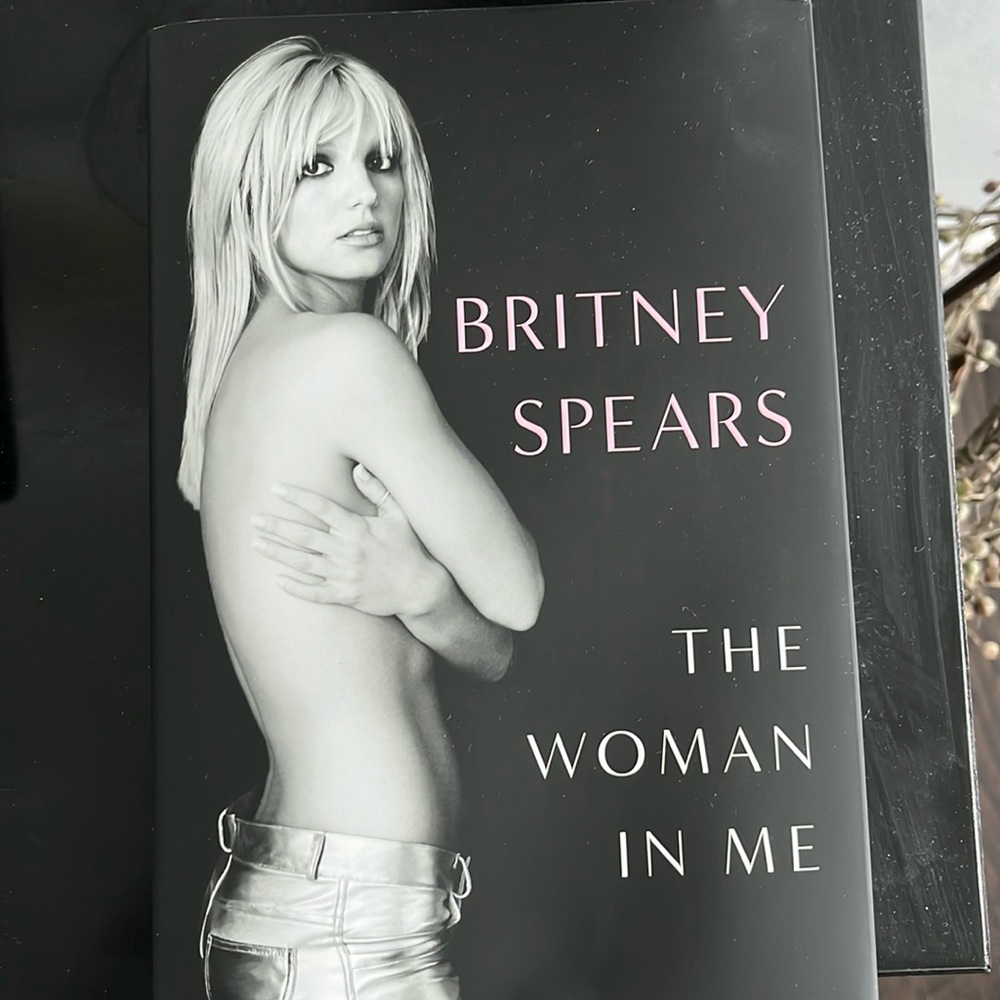 Britney Spears the woman in me book